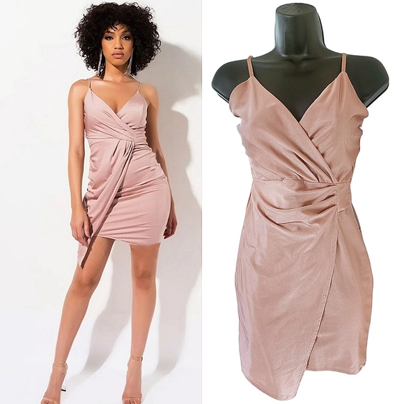 ❤️Akira Metallic Pink Mini Dress☆ - Picture 1 of 1